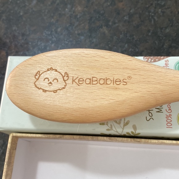 Kea Babies Baby Wooden Hairbrush - Picture 3 of 5
